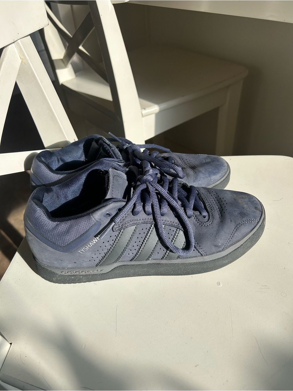 Adidas Skatebaording Tyshawn Men's Mid-Top Sneakers in Navy